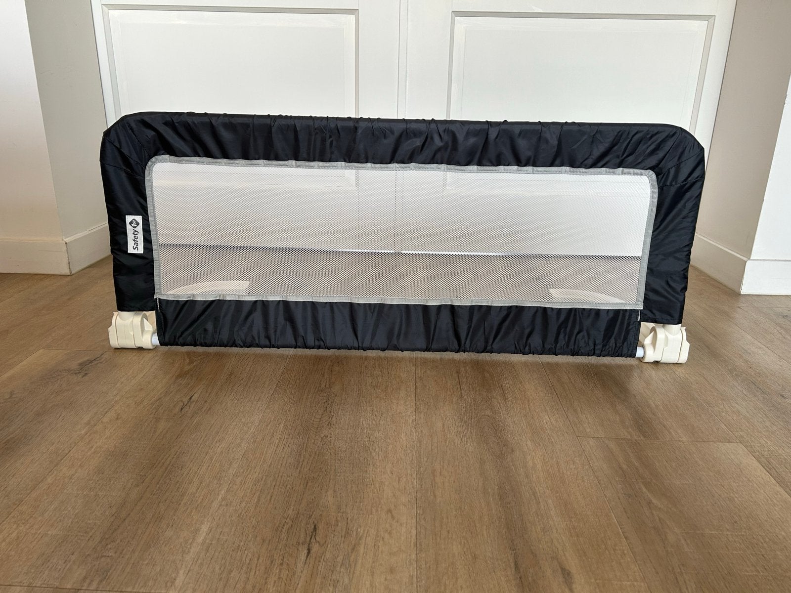 Safety 1st draagbare bedrail - 42x106 cm, Kinderen en Baby's, Traphekjes, Overige materialen, Overige typen, 100 tot 115 cm, Ophalen of Verzenden