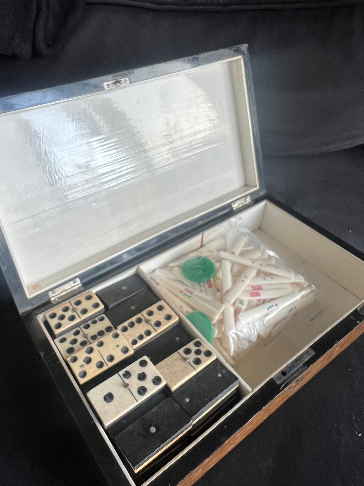 Antieke houten spelletjesdoos met domino's, Ophalen of Verzenden