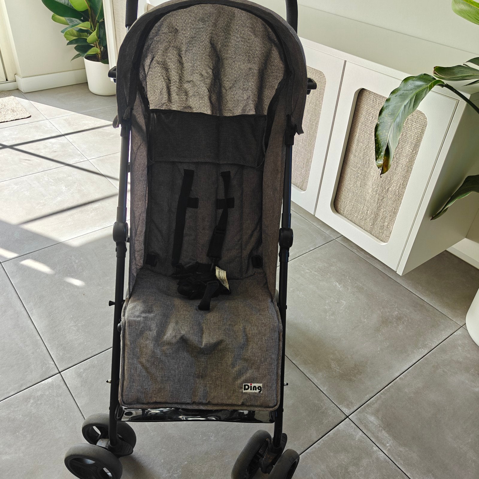 Ding Buggy - Max. 15kg, Zonneklep, Boodschappennetje, Ophalen, Gebruikt, Kinderwagen, Overige merken