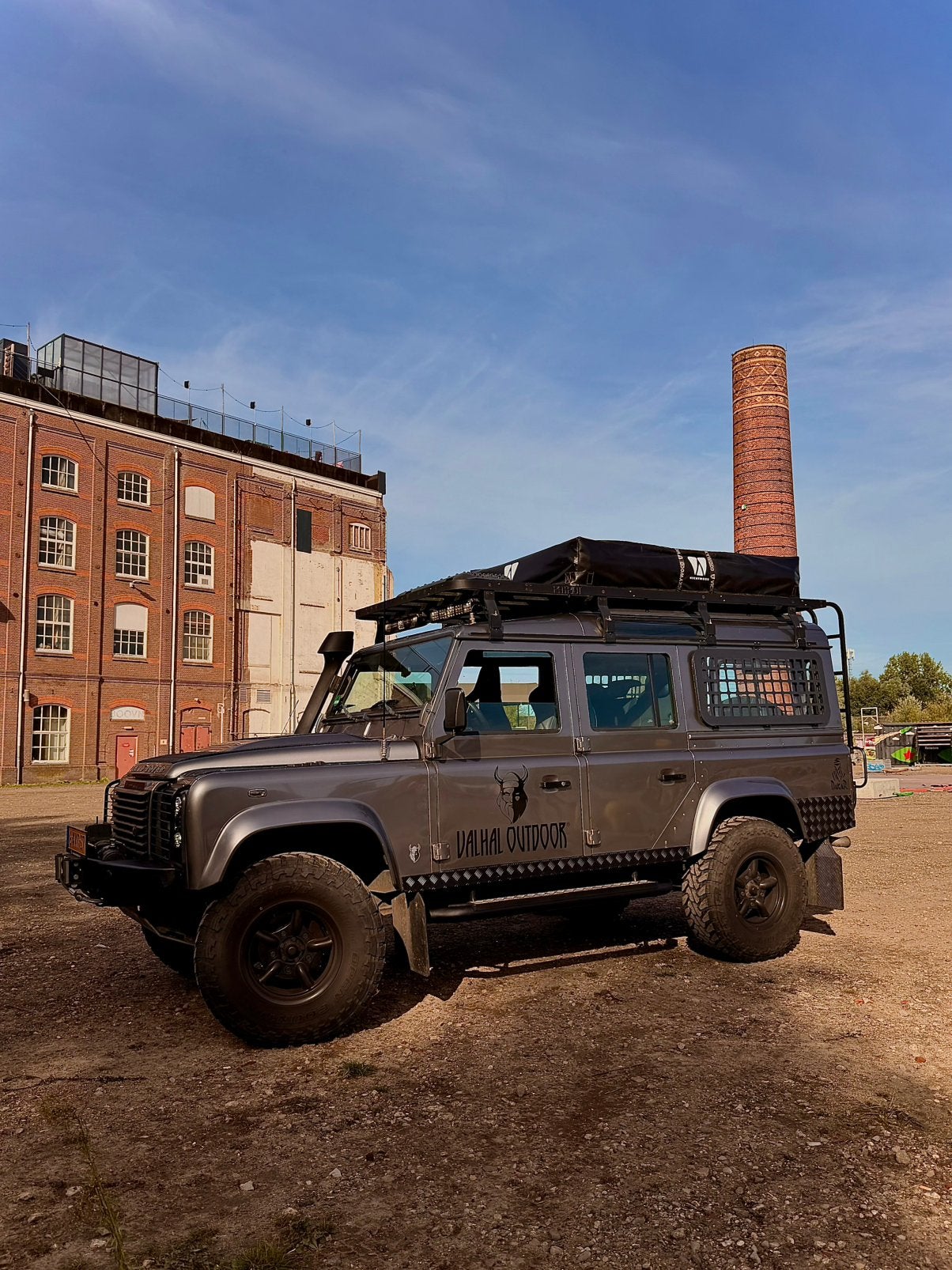 Land Rover Defender Overland 2.4 D 110 2007 PUMA GRIJS, Zwart, 4 cilinders, 241 €/maand, Leder en Stof