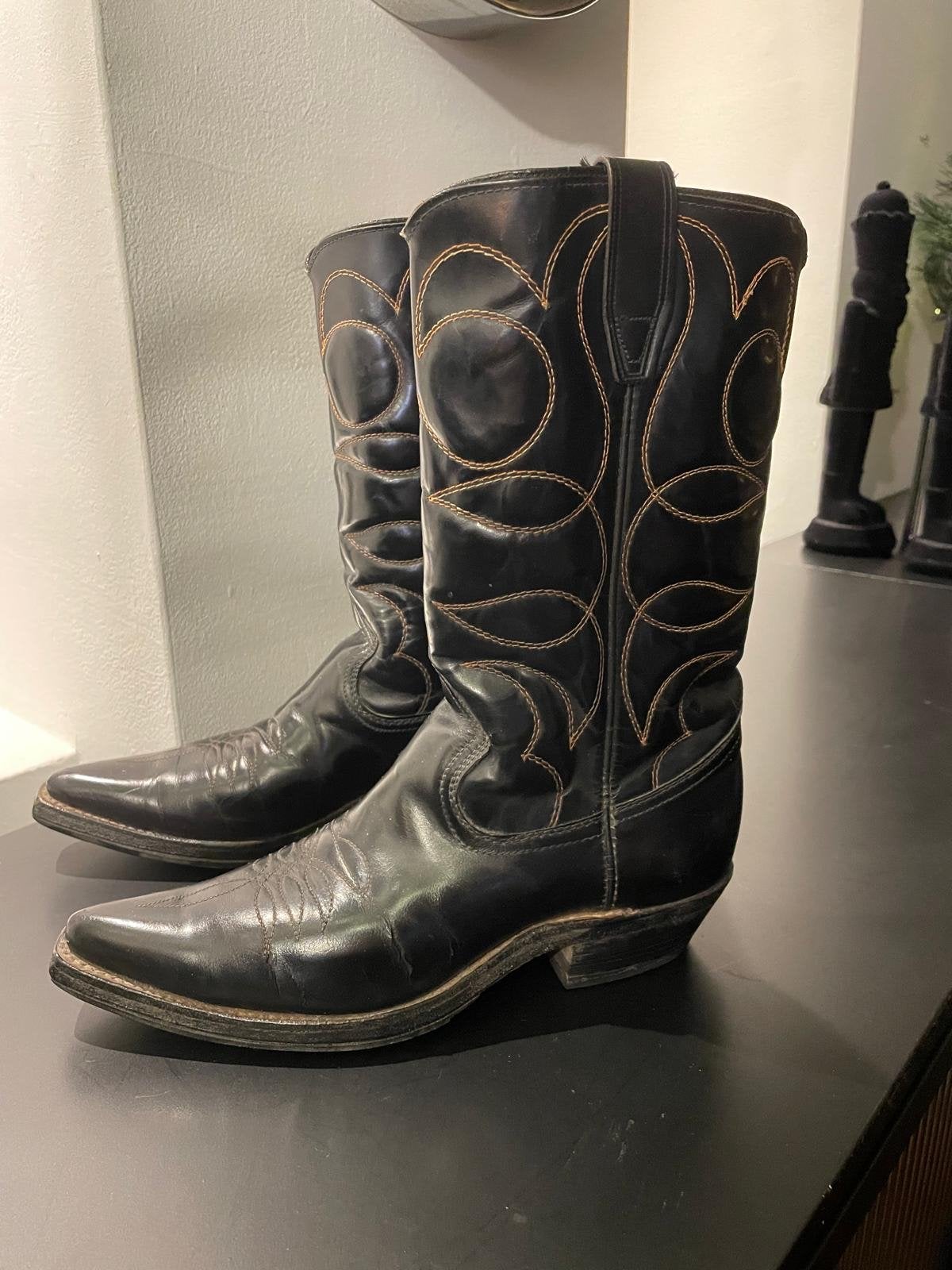 Zwarte cowboylaarzen/Black cowboy boots, Kleding | Dames, Ophalen, Gedragen, Zwart, Lage of Enkellaarzen