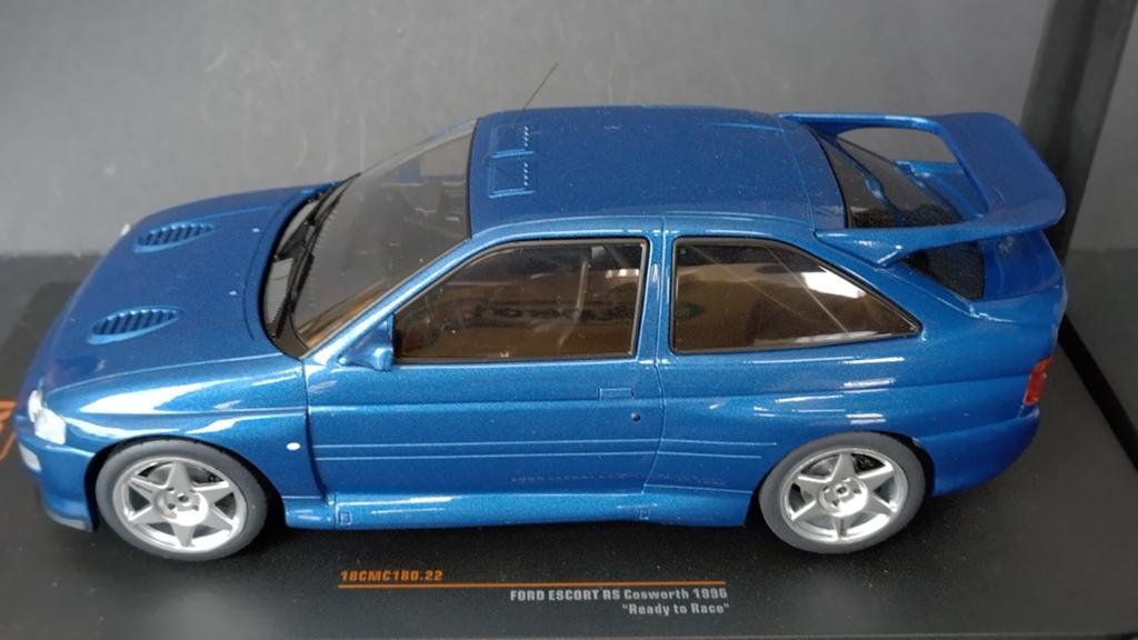 Ford Escort RS Cosworth 1:18 Ixo Models Pol, Hobby en Vrije tijd, Modelauto's | 1:18, Overige merken, Auto, Verzenden, .