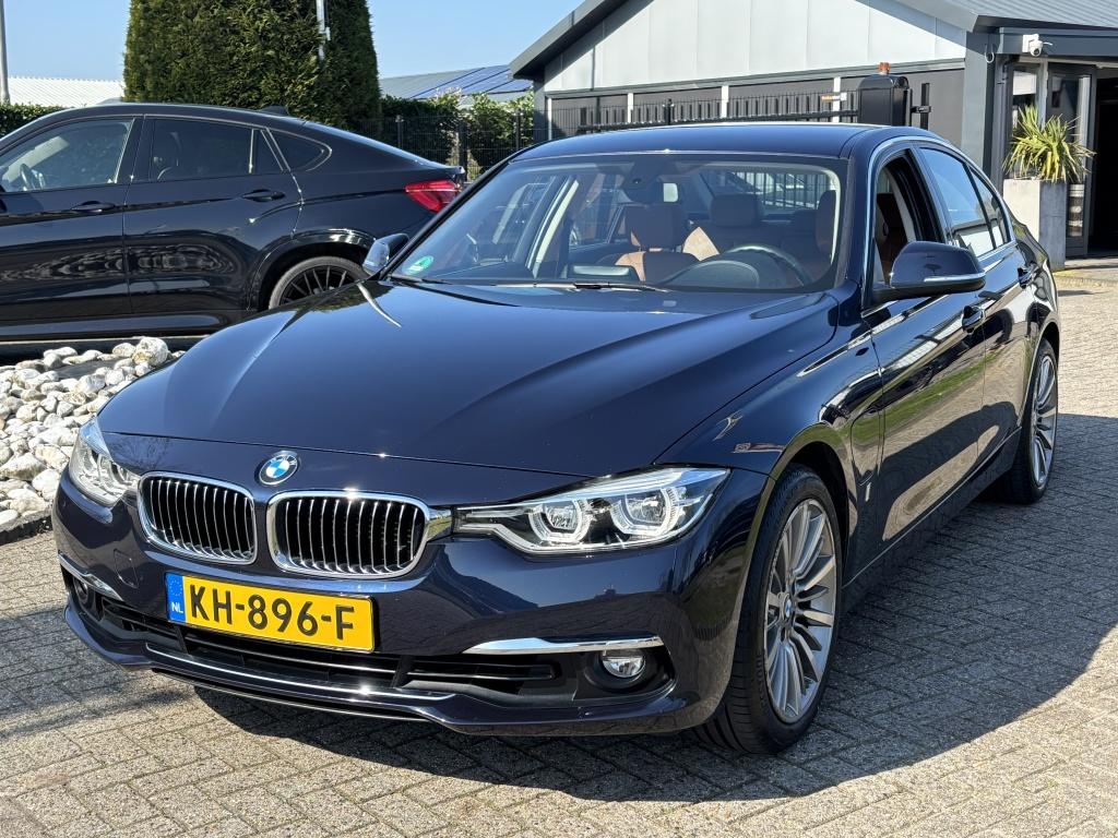 BMW 3-serie 330E High Executive 2016 NL Auto Dealer Onderhou, Automaat, 1998 cc, Gebruikt, Euro 6