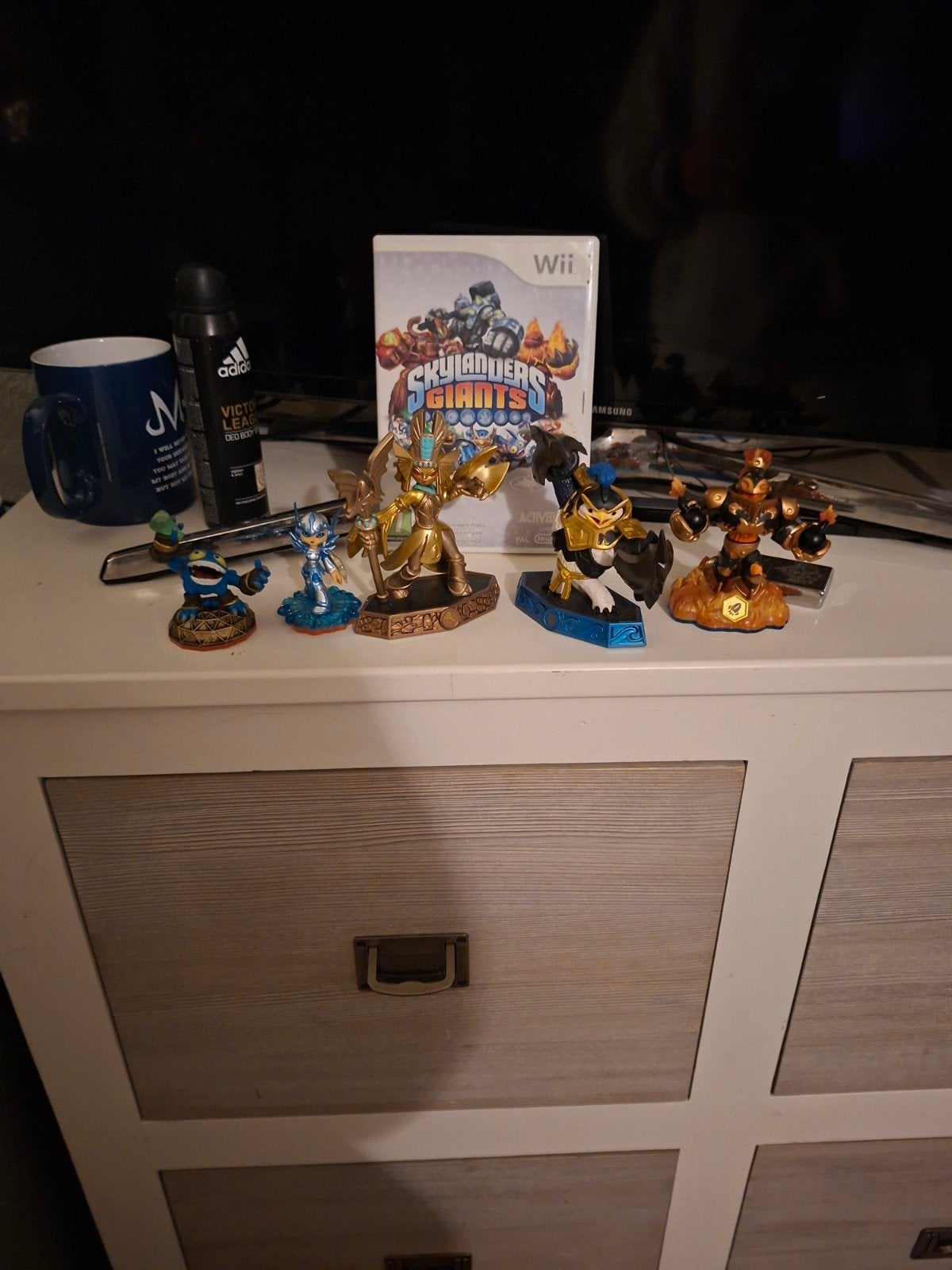 Skylanders Giants Wii met 5 figuren, Ophalen