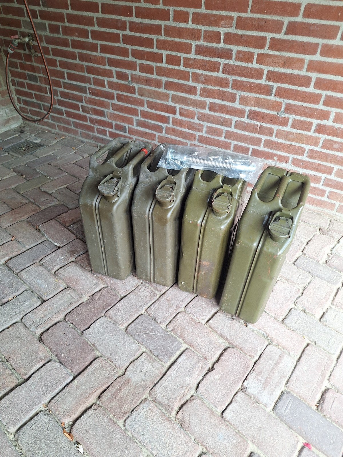 metalen jerrycans 20 liter, Ophalen of Verzenden