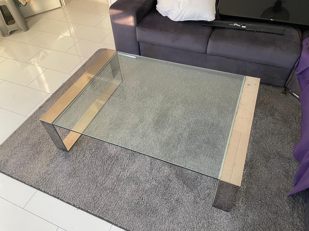 Glazen design salontafel in goede staat, 100 tot 150 cm, Zo goed als nieuw, Metaal, Rechthoekig