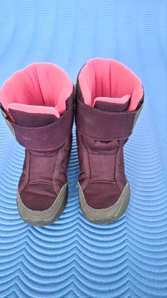 Quechua kinder snowboots, maat 27, waterdicht en warm, Kinderen en Baby's, Quechua, Meisje, Ophalen of Verzenden, Laarzen