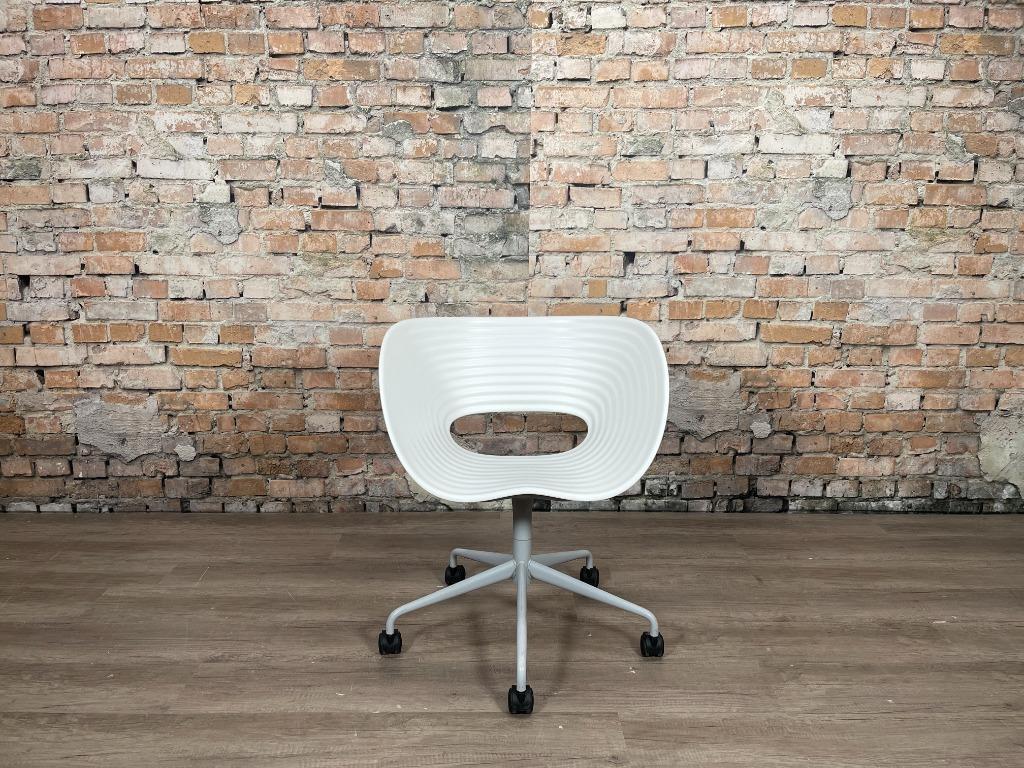 Vitra Tom Vac Draaibaar bij TheReSales