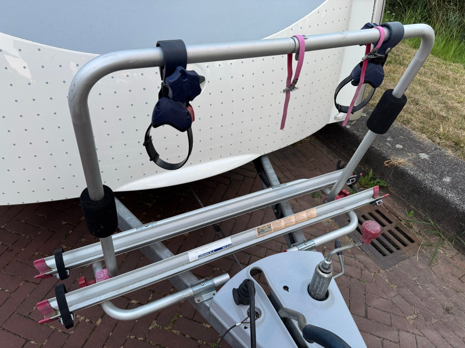 Gratis af te halen Fietsendrager voor caravan, Caravans en Kamperen, Caravan accessoires, Ophalen, Gebruikt