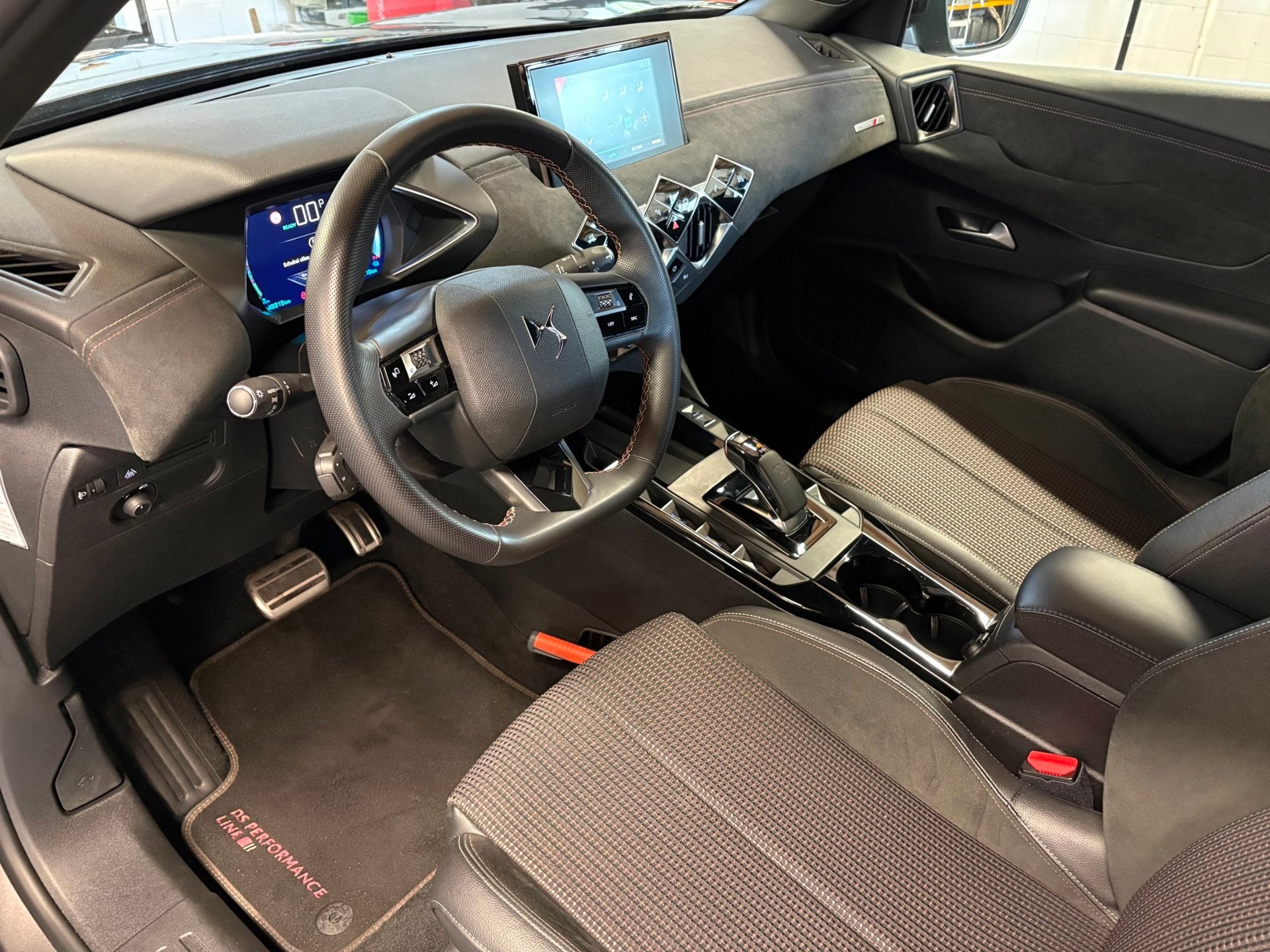 DS 3 Crossback E-Tense Performance Line 50 kWh SOH 90.6 %, Auto's, 136 pk, Gebruikt, Alcantara, 1498 kg
