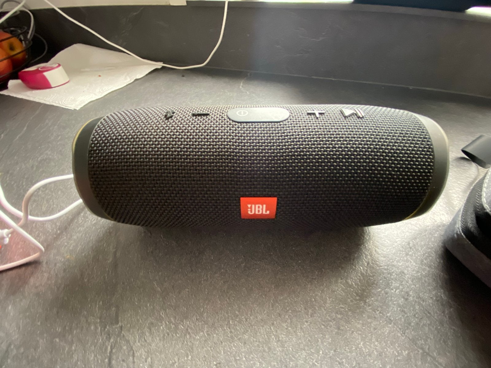JBL Charge 3 Bluetooth speaker met lader en cover, Audio, Tv en Foto, Luidsprekers, Gebruikt, JBL, Ophalen of Verzenden, Draagbare speaker