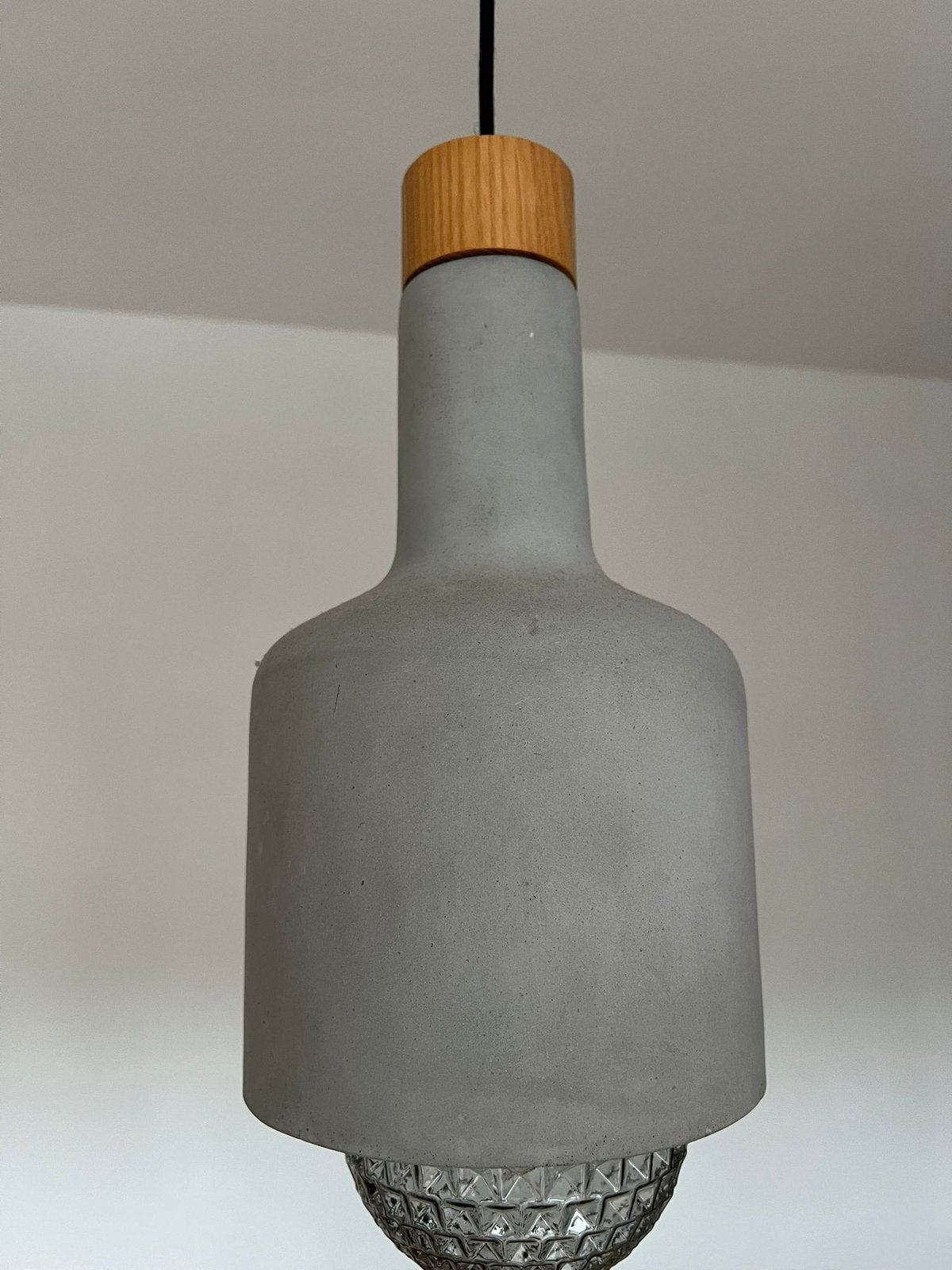 Hanglamp beton Dutchbone, Ophalen of Verzenden, Zo goed als nieuw
