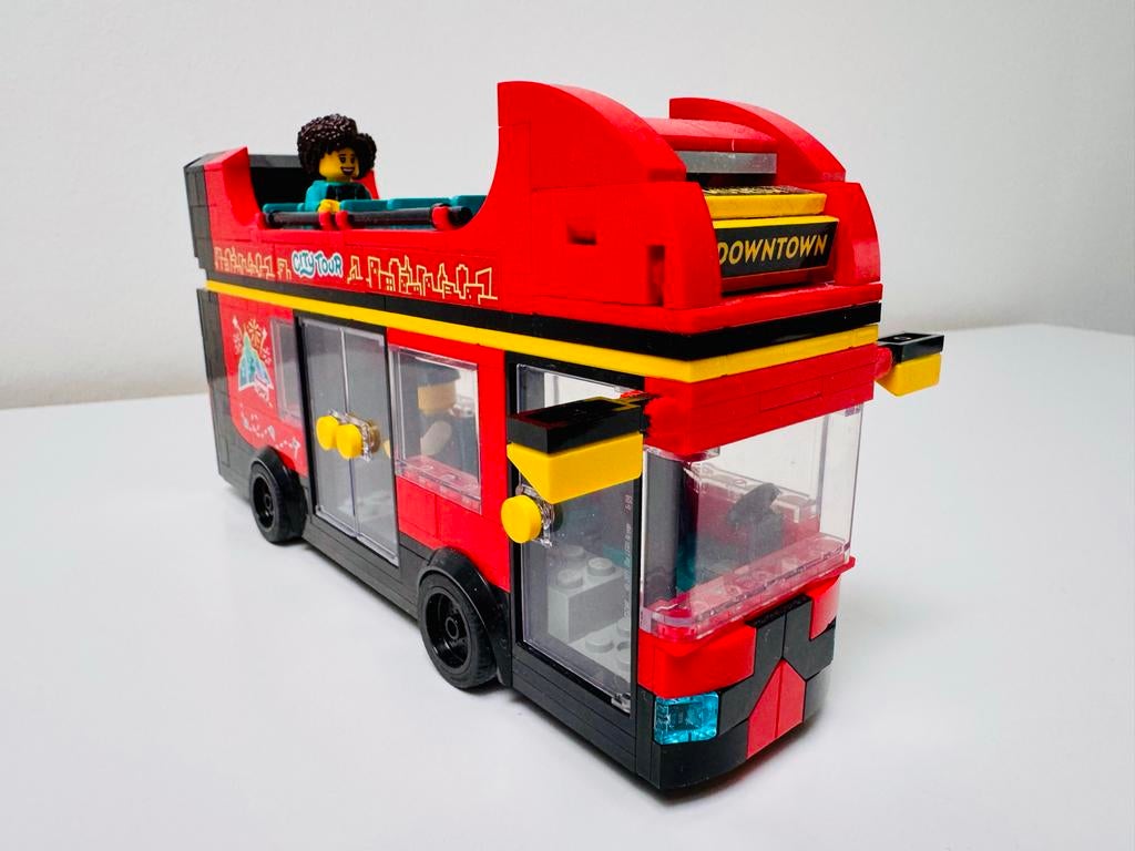 LEGO City Tour Bus (60271), Kinderen en Baby's, Speelgoed | Duplo en Lego, Ophalen, City, Lego, Zo goed als nieuw