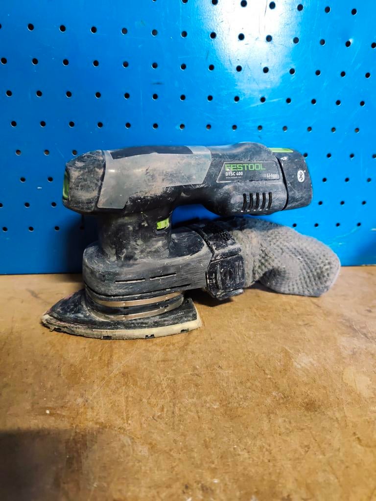 Festool 18v accu delta schuurmachine inclusief accu, Doe-het-zelf en Verbouw, Gereedschap | Schuurmachines, Ophalen of Verzenden