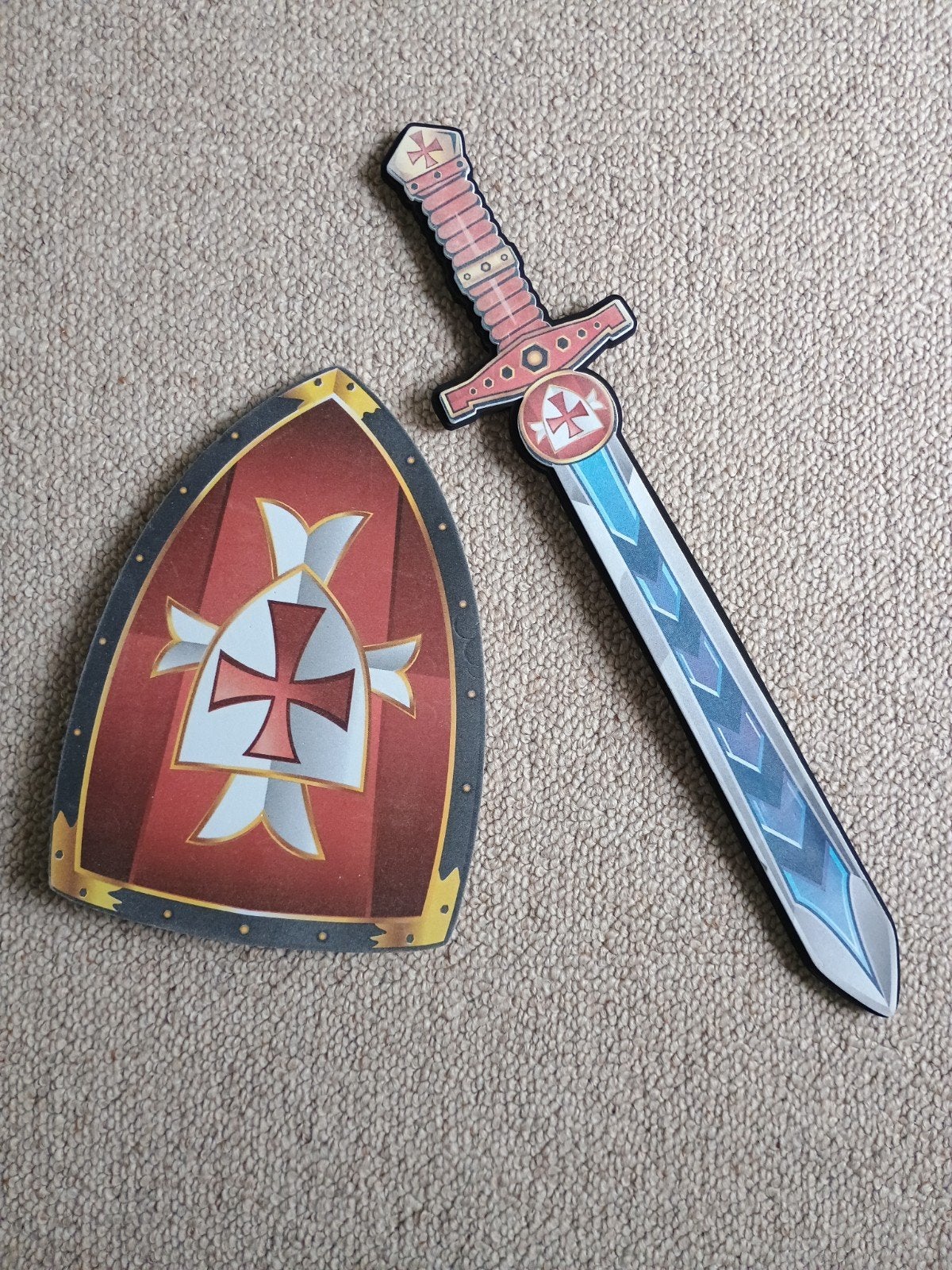 Speelgoed: Ridderzwaard & Schild (schuim), Verzamelen, Boekenleggers, Ophalen