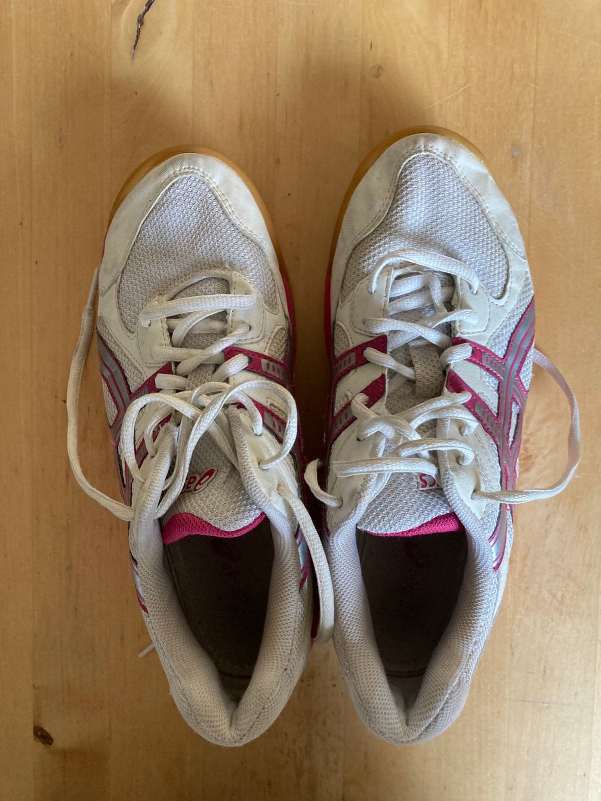 Asics indoor sportschoen maat 38, Ophalen of Verzenden, Gedragen, Wit, Sportschoenen