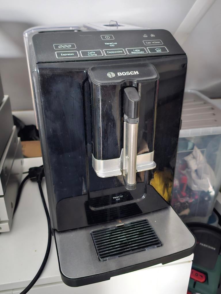 Bosch VeroCup 100 Koffiemachine, Ophalen, Koffiemachine, Koffiebonen, Zo goed als nieuw
