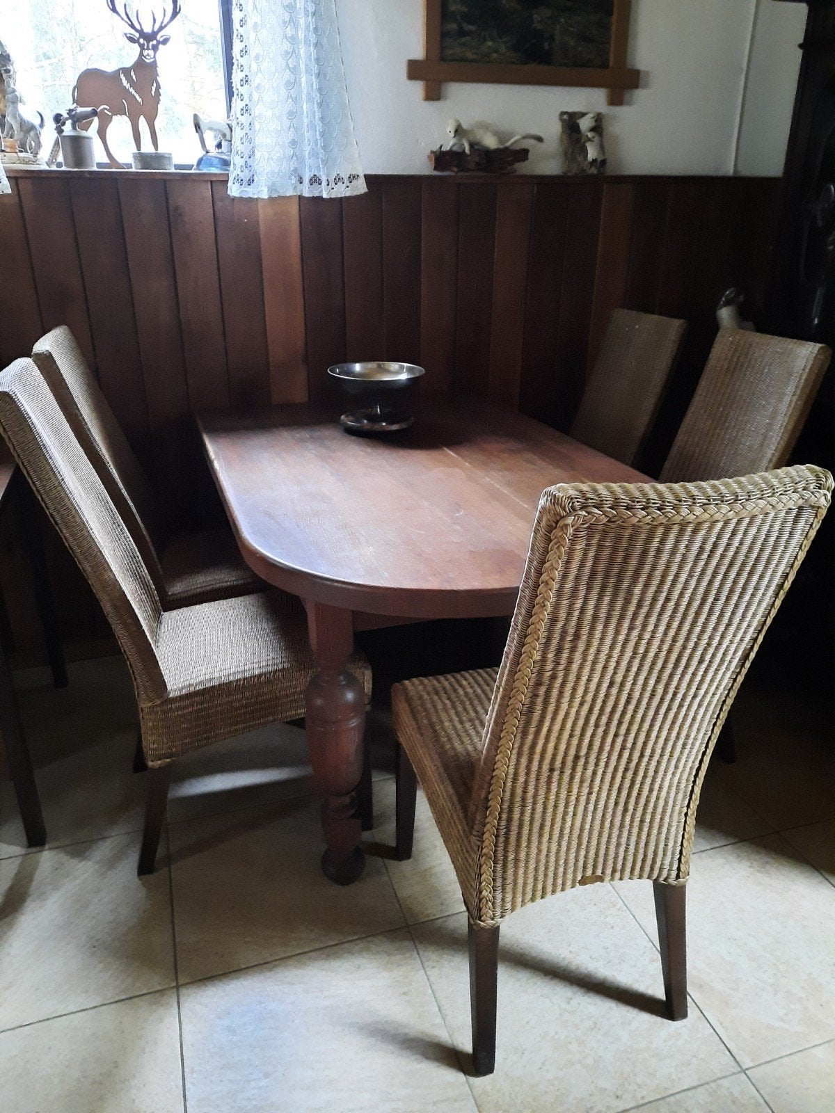 tekoop eiken tafel met 5 rotan stoelen, Ophalen, Gebruikt, 4 tot 6 stoelen