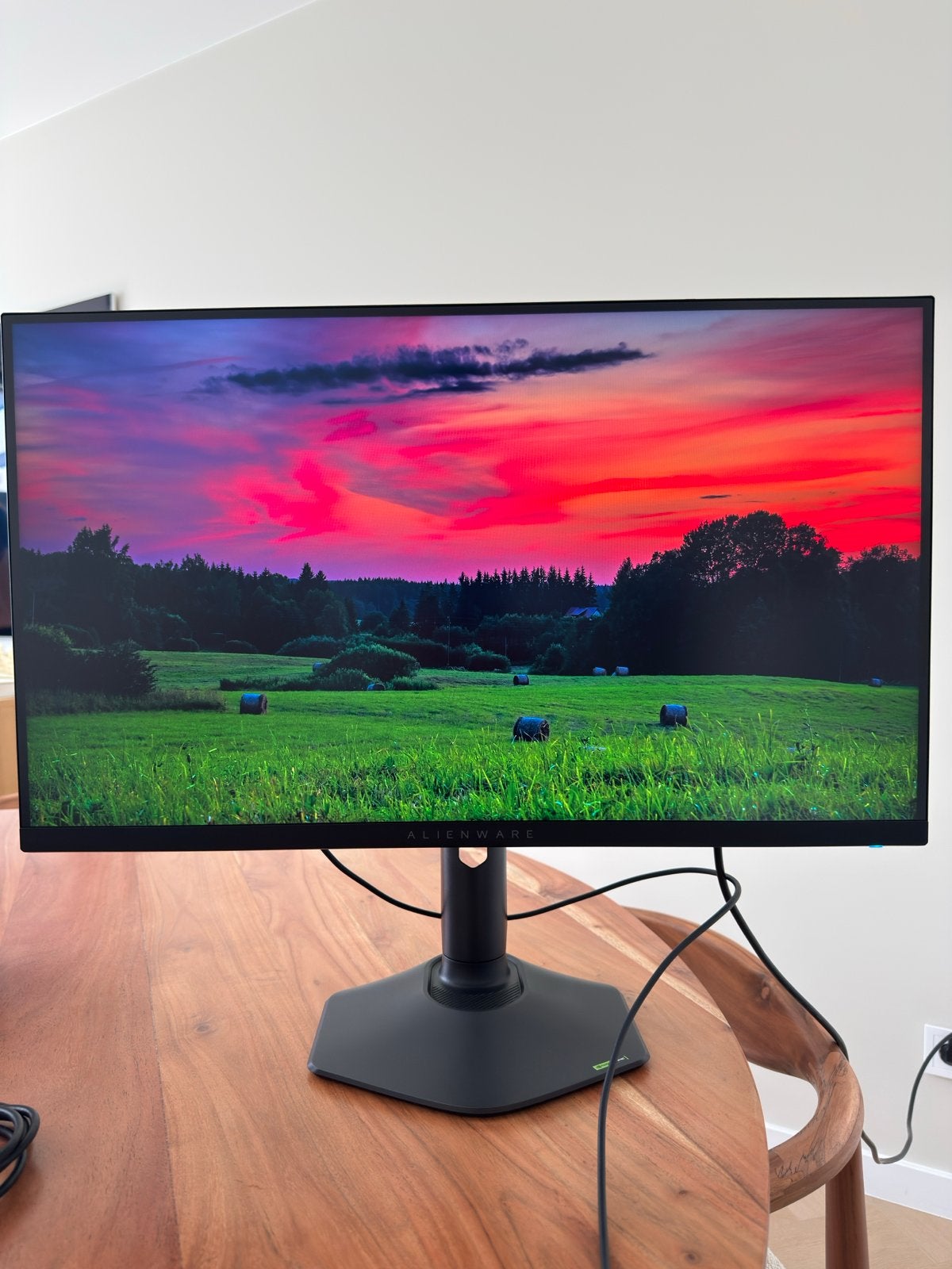 Alienware 27" 1440p 180Hz Gaming Monitor (AW2724DM), Computers en Software, Monitoren, IPS, In hoogte verstelbaar, Full HD, Zo goed als nieuw