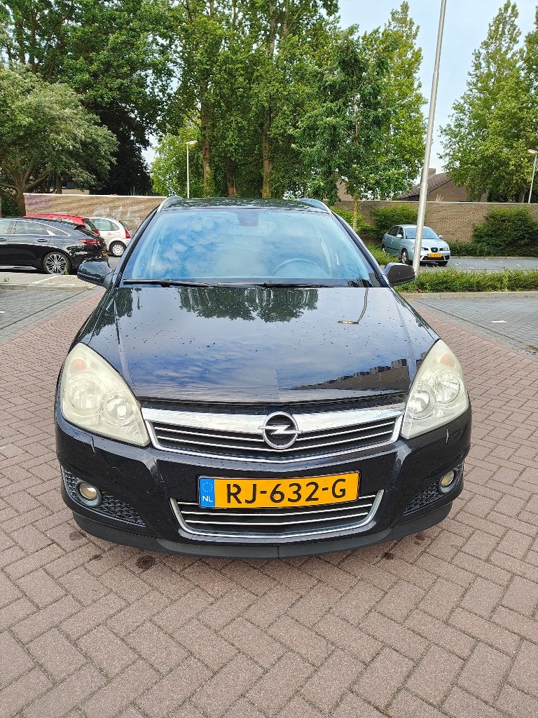 Opel Astra 1.6 16V 85KW St.wgn. 2008 Zwart, Auto's, Opel, Voorwielaandrijving, 657 kg, 15 km/l, 4 cilinders