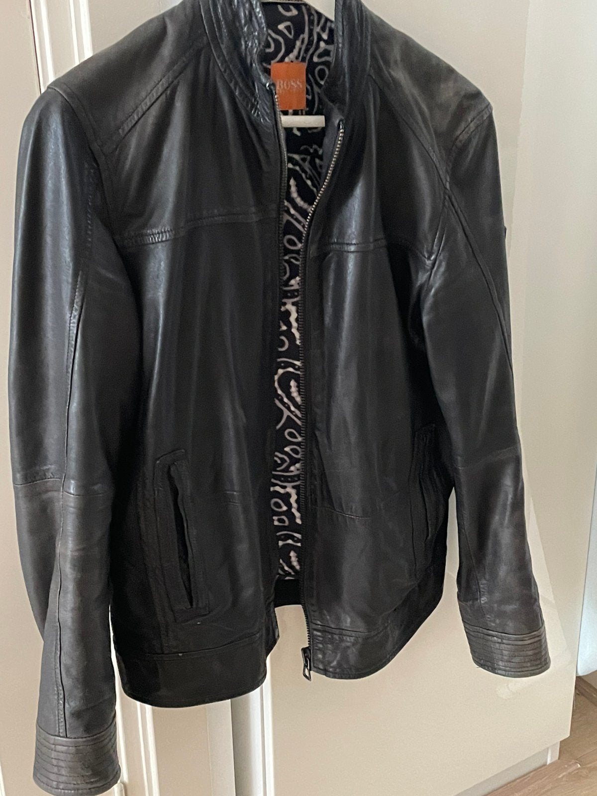 Vinted Hugo Boss leren jack zwart, Ophalen of Verzenden, Gedragen, Maat 46 (S) of kleiner, Zwart