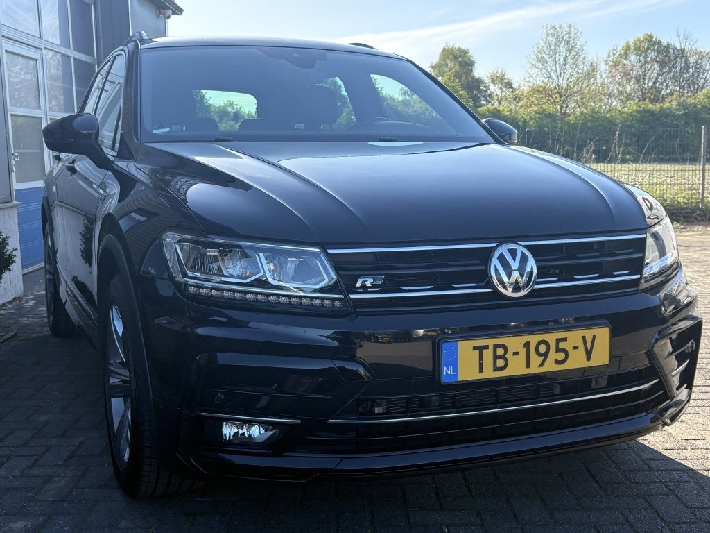 Volkswagen Tiguan 1.4 TSI Highl. Bns R CARPLAY-STOELVERW-R-L, Auto's, 125 pk, Gebruikt, Euro 6, 4 cilinders