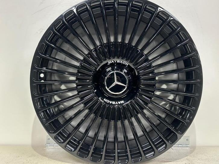 20 inch Mercedes MAYBACH look gebruikt 8.5x20 et43 GLA GLB, Handelsnaam fabrikant, Banden en Velgen, Nieuw, 235 mm