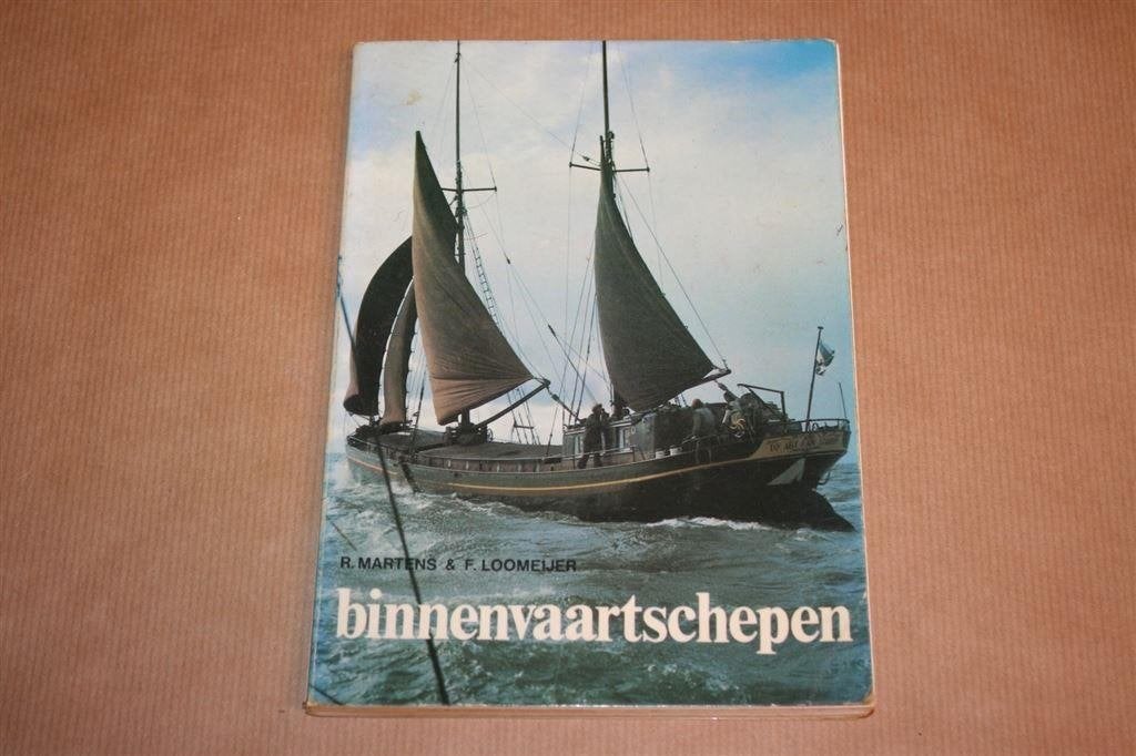 Boek. Binnenvaartschepen. Martens, Loomeijer., Gebruikt, Verzenden, N.v.t., N.v.t.