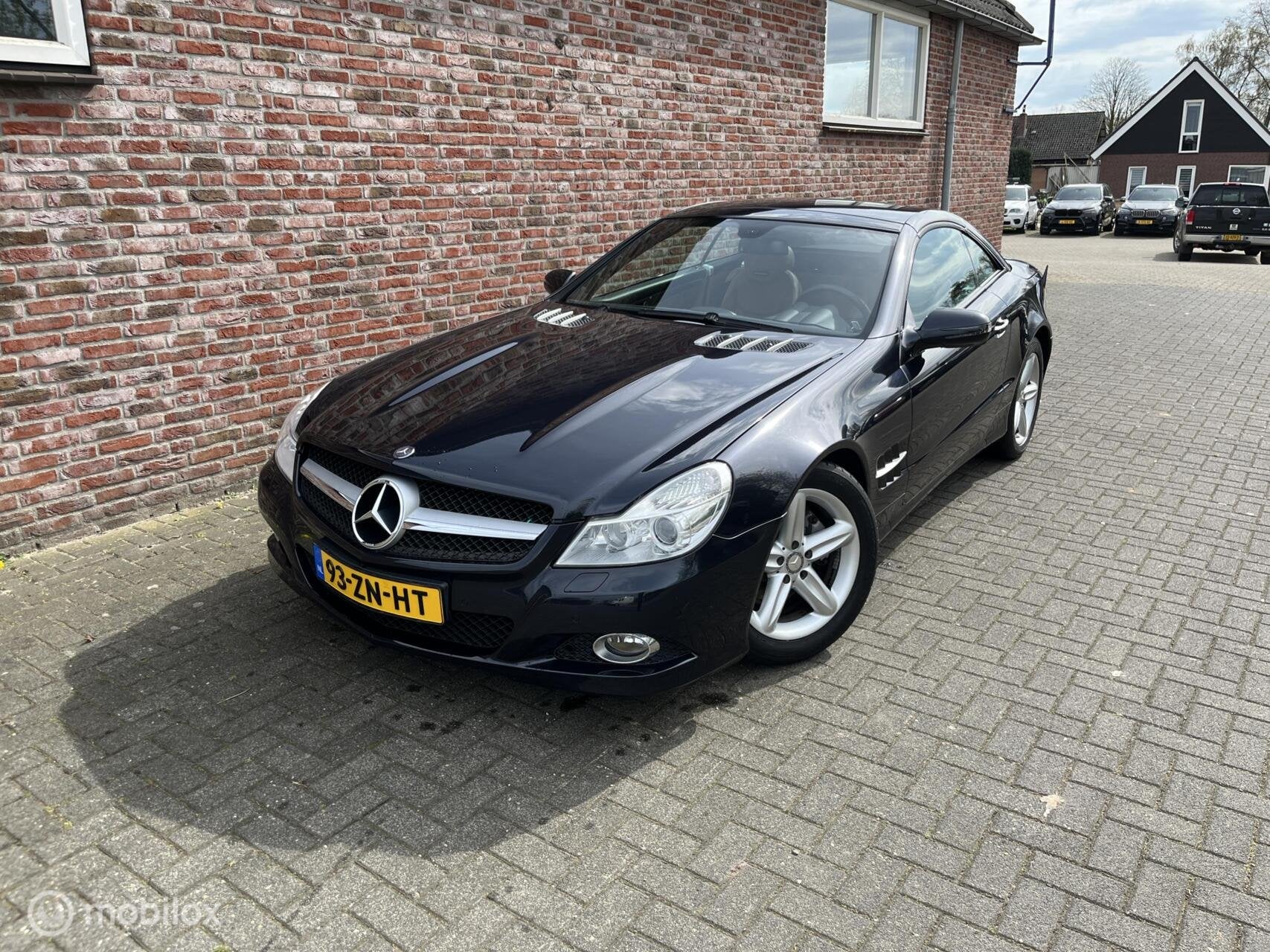 Mercedes SL-klasse 280, Auto's, Automaat, Automatische klimaatregeling, Achterwielaandrijving, Gebruikt