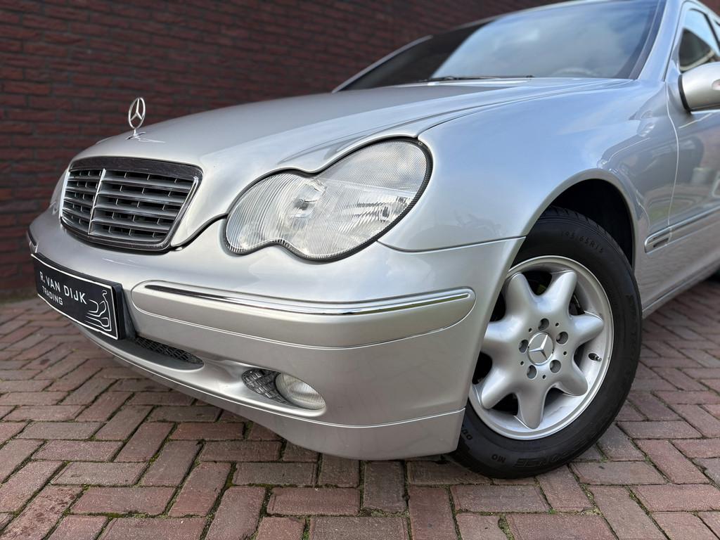 Mercedes-Benz C-klasse 180 Elegance 1e Eigenaar Youngtimer 2, Auto's, 1355 kg, 1998 cc, Gebruikt, Zwart