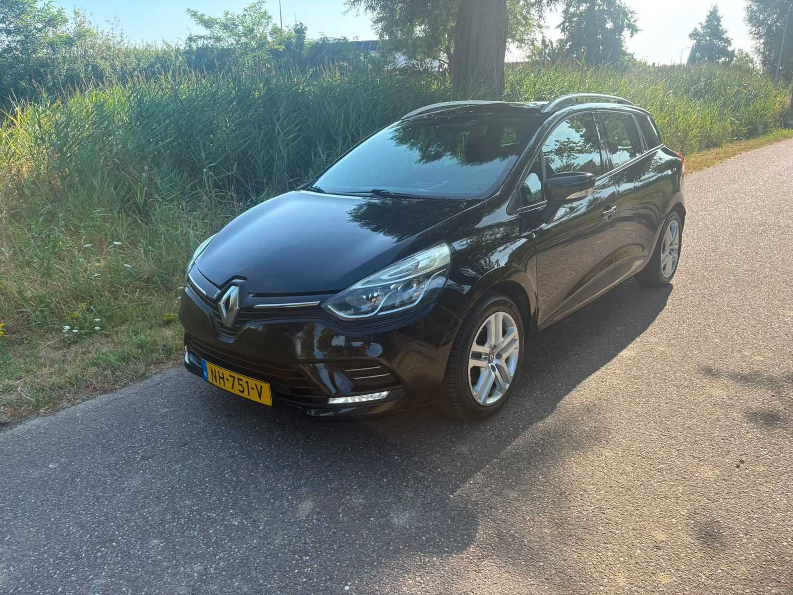 Renault Clio Estate 0.9 TCe Zen* NH-751-V, Auto's, Renault, Voorwielaandrijving, 898 cc, 1063 kg, Gebruikt