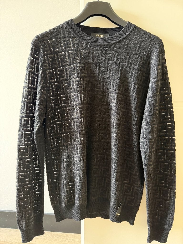 Fendi trui, Maat 48/50 (M), Zwart, Ophalen of Verzenden, Zo goed als nieuw