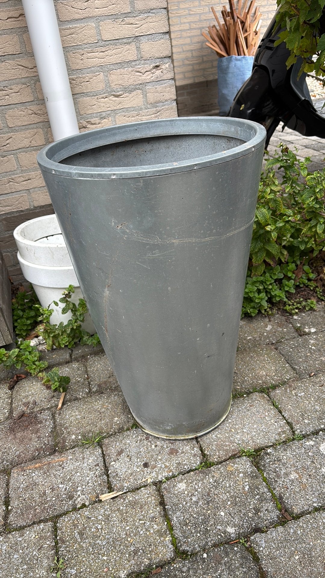 Aluminium kleur grote bloem pot voor bv kerstboom, Ophalen, Steen, Minder dan 30 cm, Rond