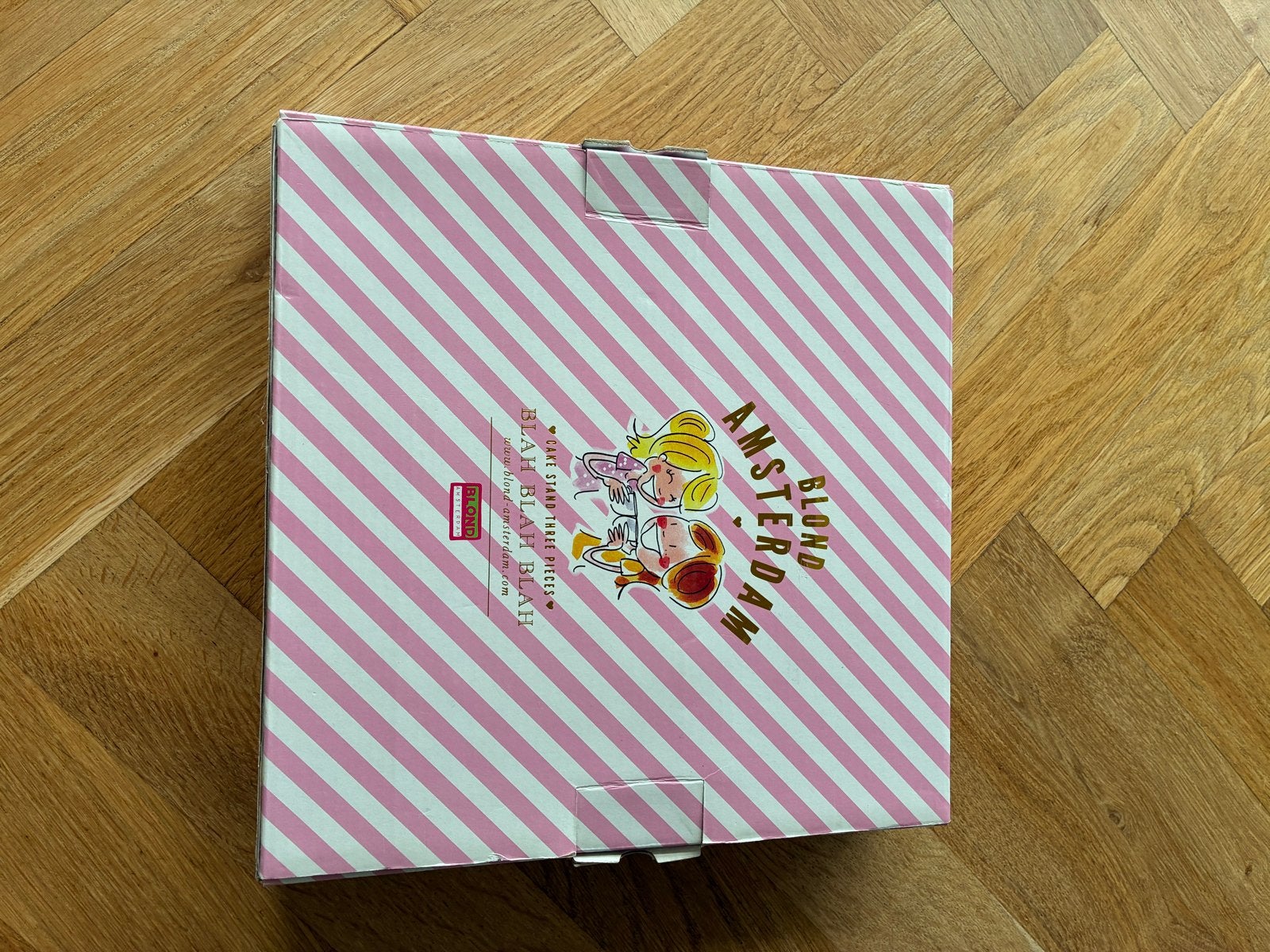 Blond Amsterdam Etagere 3-laags, Huis en Inrichting, Keuken | Servies, Nieuw, Overige typen, Modern, Keramiek, Blond Amsterdam