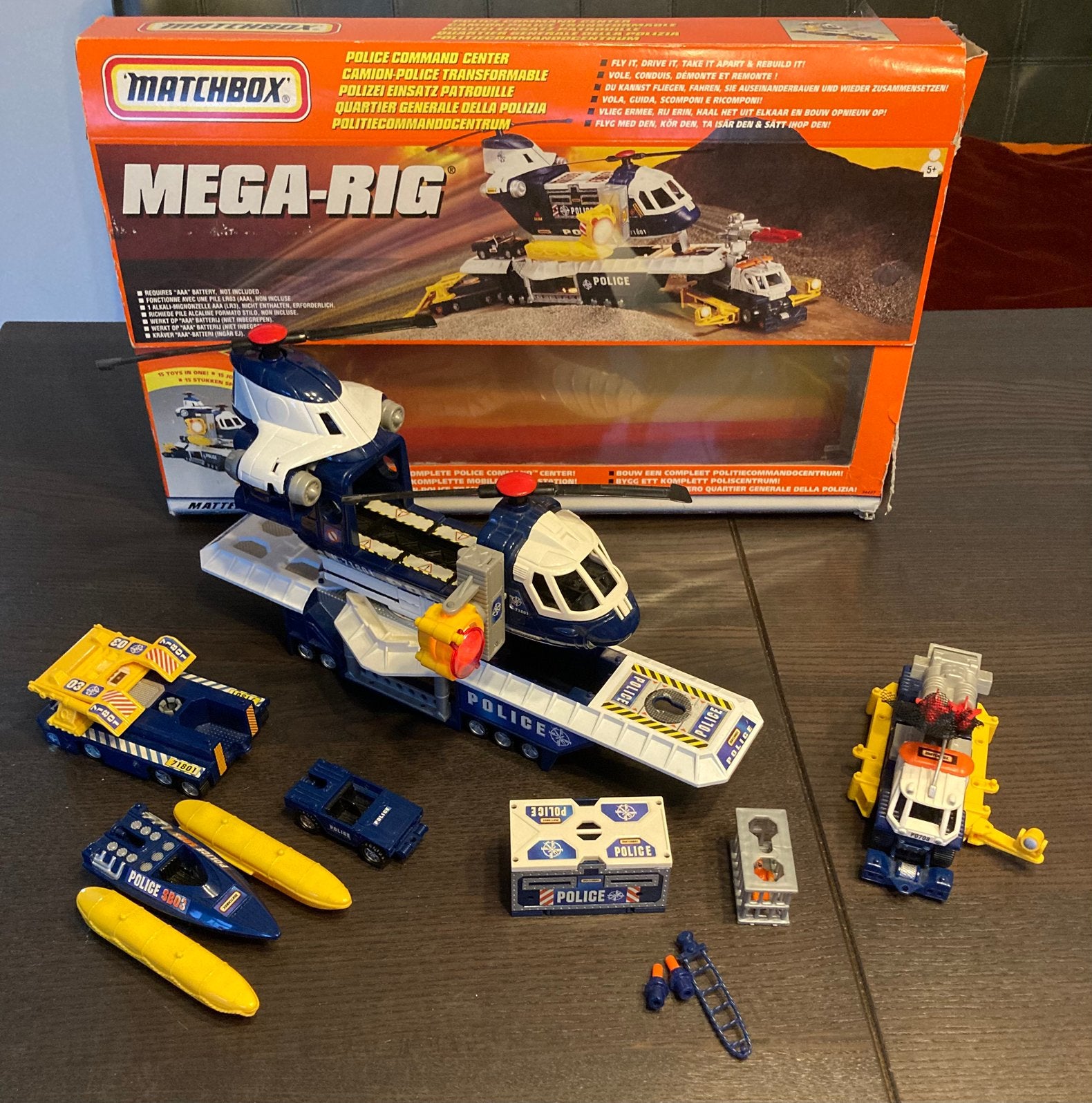 Vintage 1998 Matchbox Mega Rig Police Command Center in doos, Ophalen of Verzenden, Gebruikt, Auto
