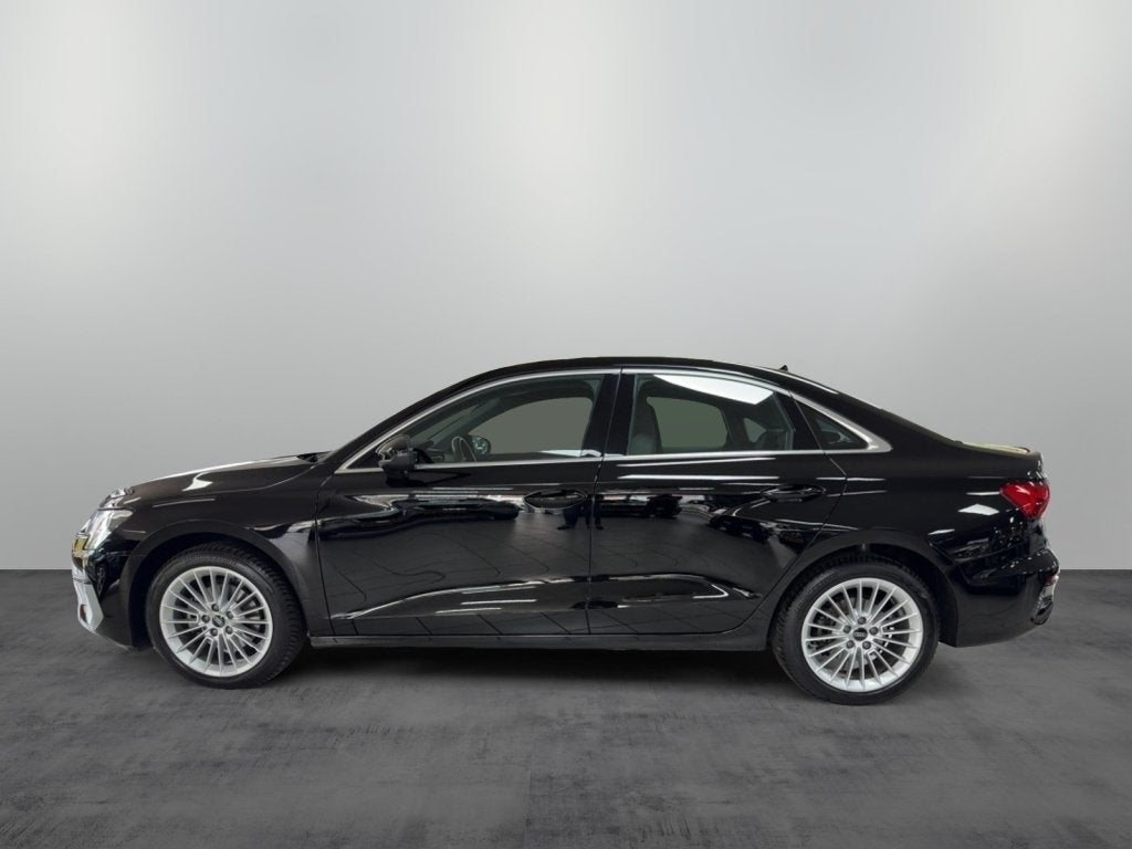 Audi A3 Limousine 35 TFSI Adv edition, Auto's, Automaat, 12 maanden, Stof, 4 cilinders