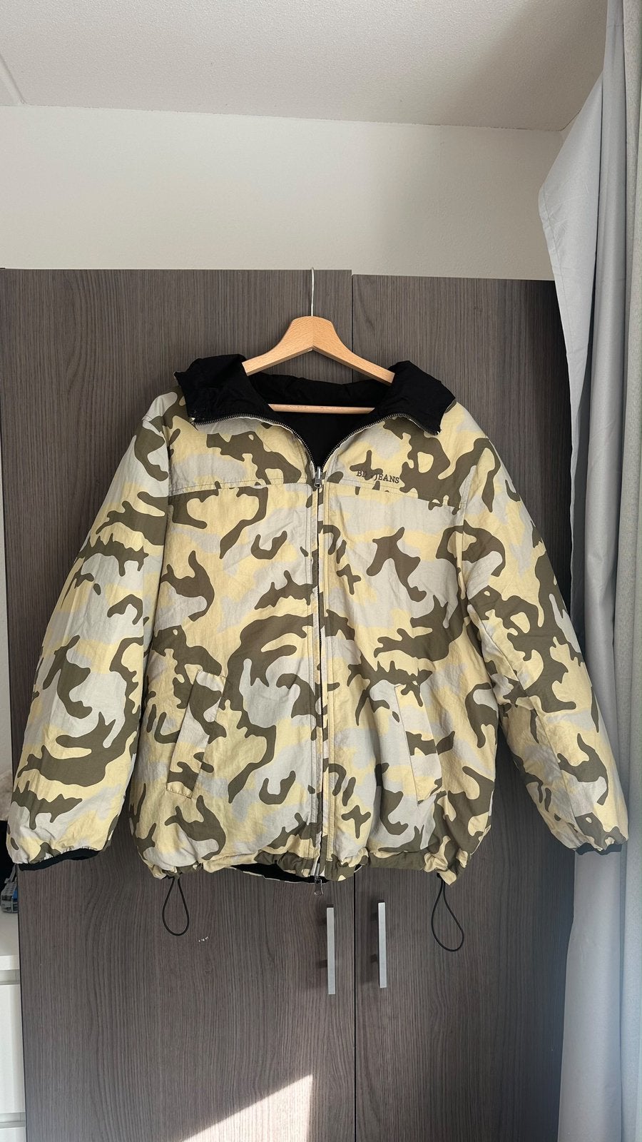 BDG Urban Outfitters Camo Reversible Puffer Jacket nieuw., Ophalen of Verzenden, Nieuw, Groen