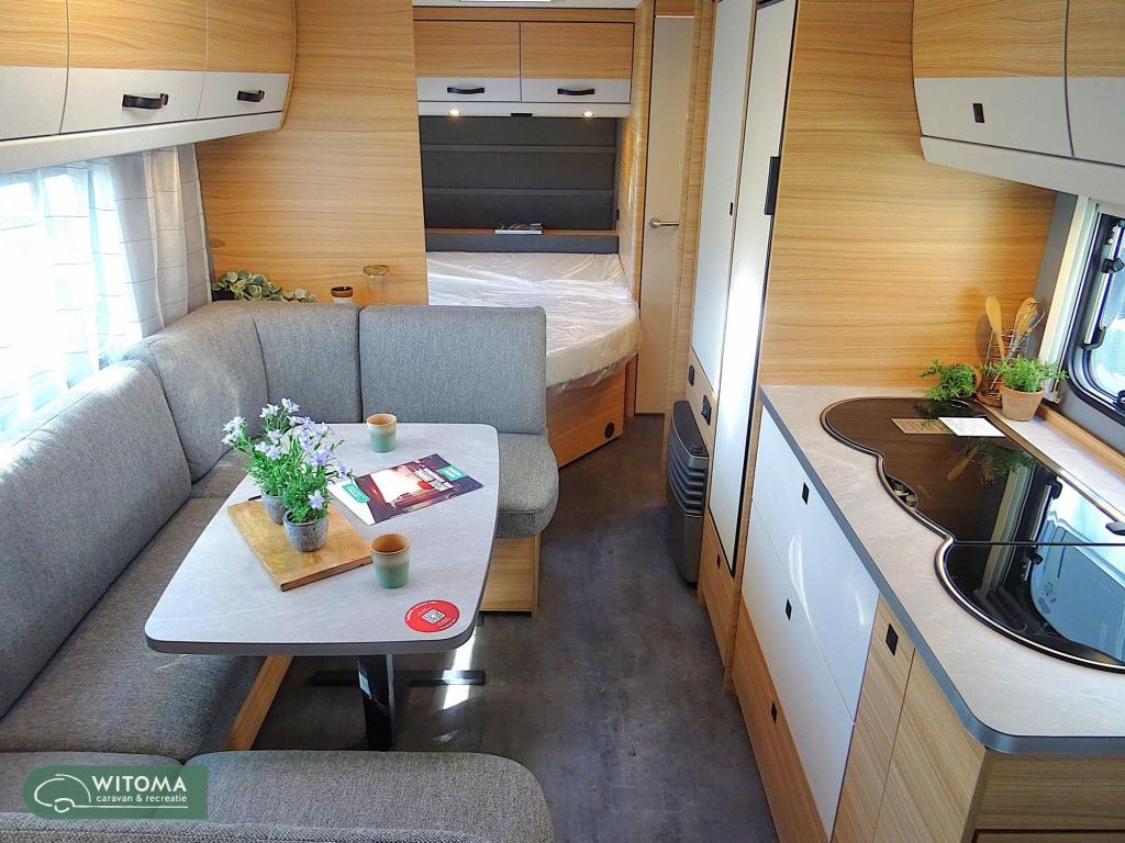 Dethleffs Summer Edition 560 FMK incl Airco Mover Voordeel, Caravans en Kamperen, Overige typen, Schokbreker, Bedrijf, Tot en met 6