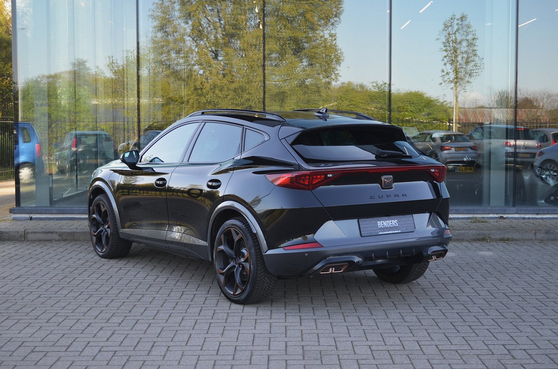 CUPRA Formentor 1.4 e-Hybrid VZ Performance | Pano | Trekhaa, Auto's, Cupra, Gebruikt, Zwart, 4 cilinders, Formentor