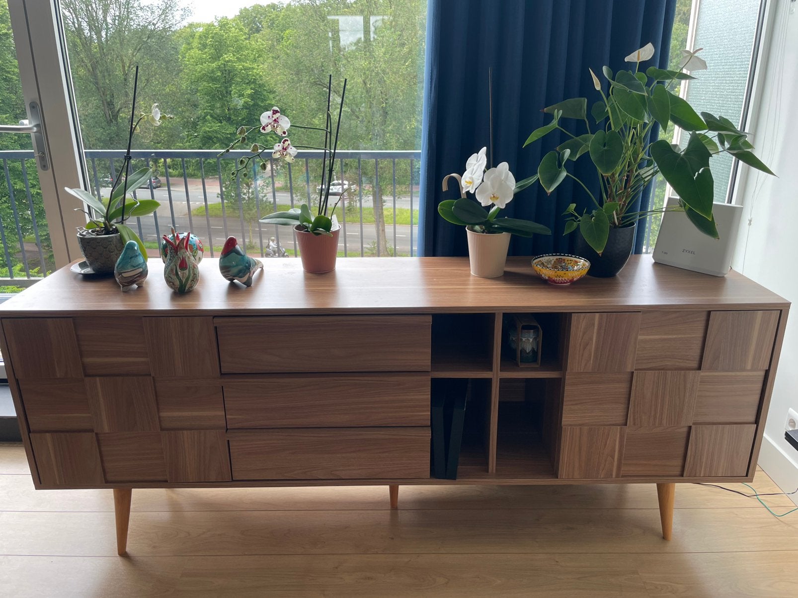 Beatiful Wooden Sideboard ( 200x45x79) As Good As New, Ophalen, Zo goed als nieuw, 25 tot 50 cm