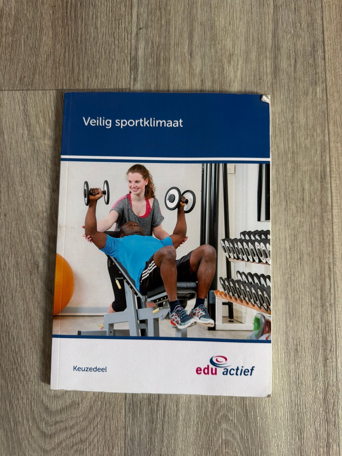 Veilig sportklimaat - Keuzedeel Edu Actief, Boeken, Ophalen of Verzenden, Gelezen, Overige niveaus, Overige vakken