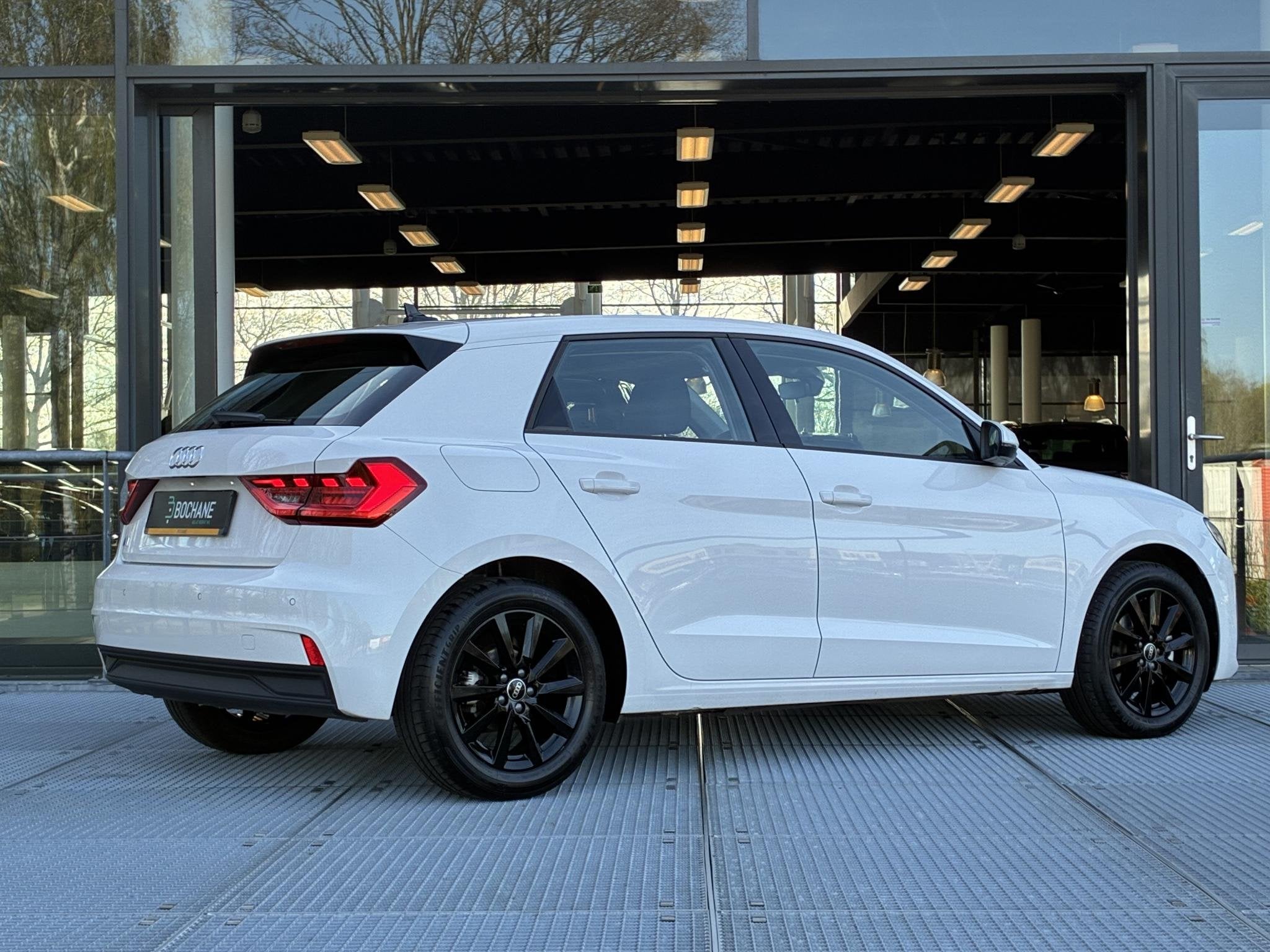 Audi A1 Sportback 30 TFSI Advanced edition Automaat 116PK |, Auto's, Audi, Stof, Automatische klimaatregeling, 116 pk, Wit