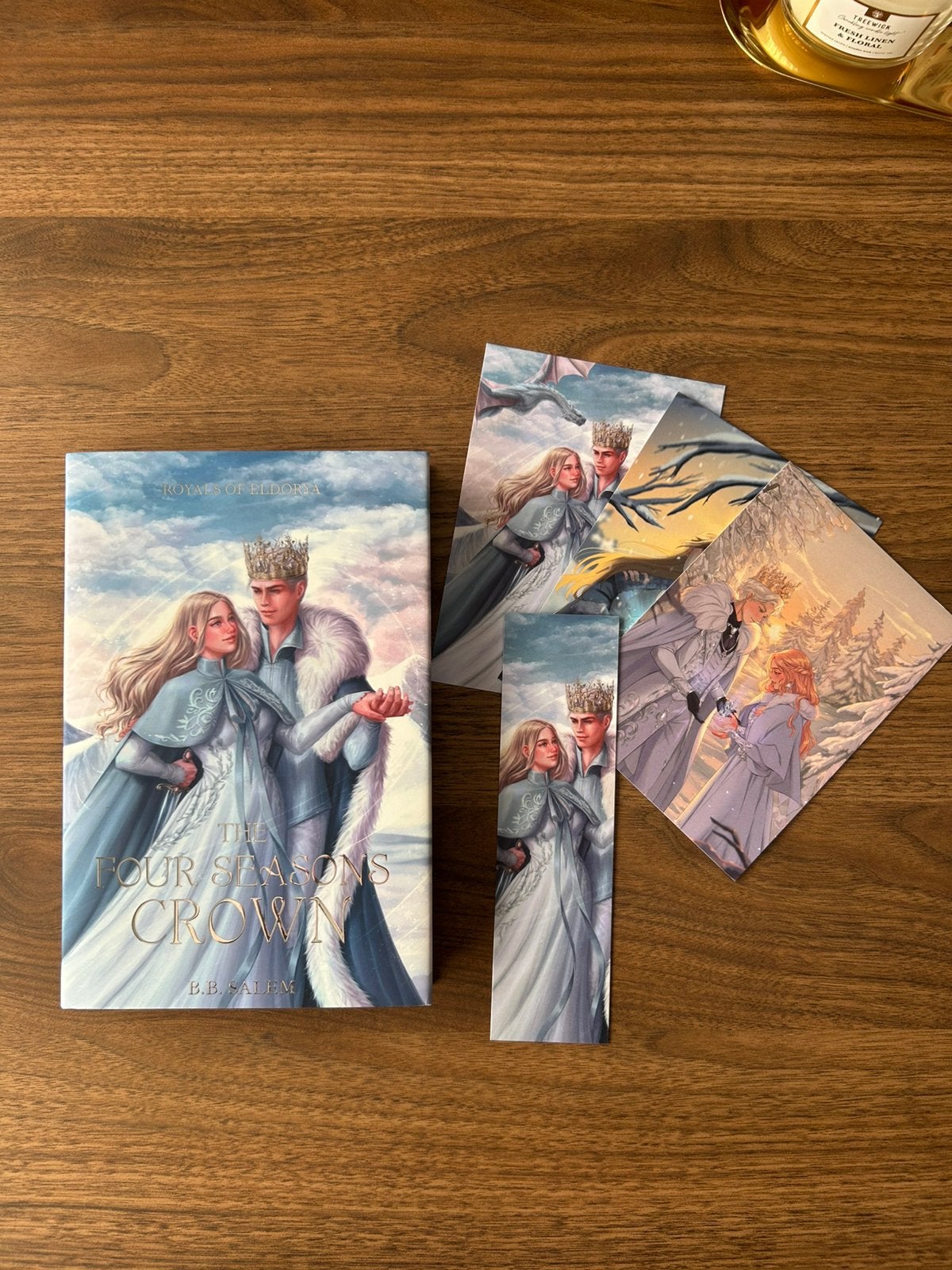 The Four Seasons Crown Special Edition, Boeken, Taal | Engels, Ophalen of Verzenden, Nieuw
