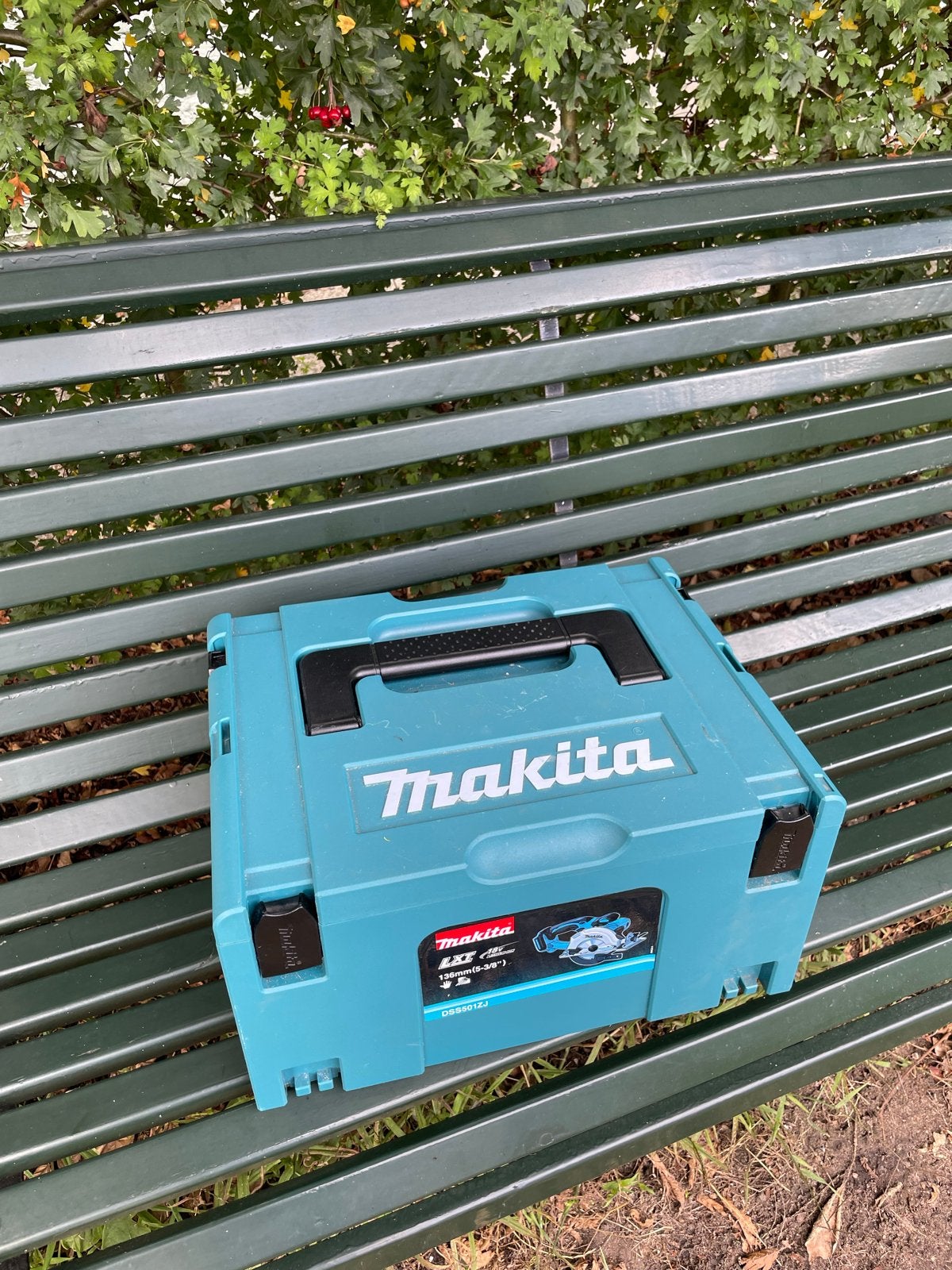 Makita Cirkelzaag LXT - DSS501ZJ, Gebruikt, Cirkelzaag, Ophalen of Verzenden, 30 tot 70 mm