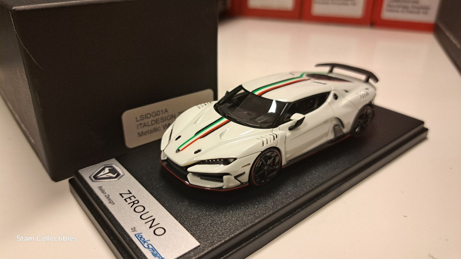Looksmart LSIDG01A Italdesign Zeround White Metallic, Hobby en Vrije tijd, Modelauto's | 1:43, Overige merken, Auto, Ophalen of Verzenden