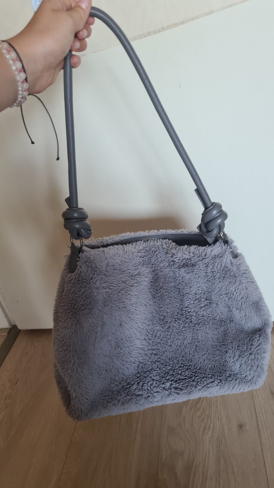 Bulaggi Handtas - Grijze Tas, Ophalen of Verzenden, Zo goed als nieuw, Grijs, Handtas