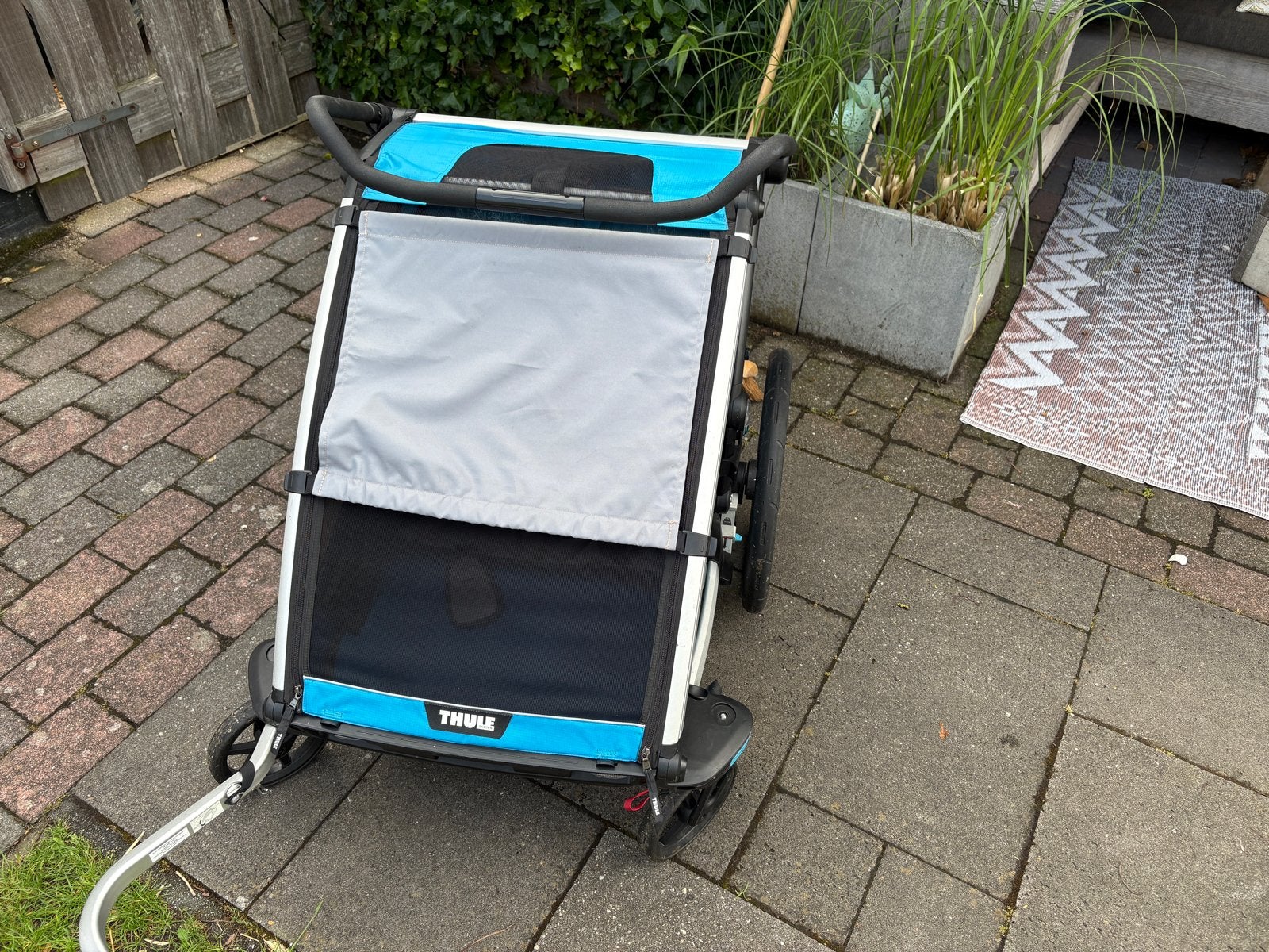 Thule Chariot Cross 2 fietskar en wandelwagen - Blauw, Ophalen, Vering, 20 tot 40 kg, Zo goed als nieuw