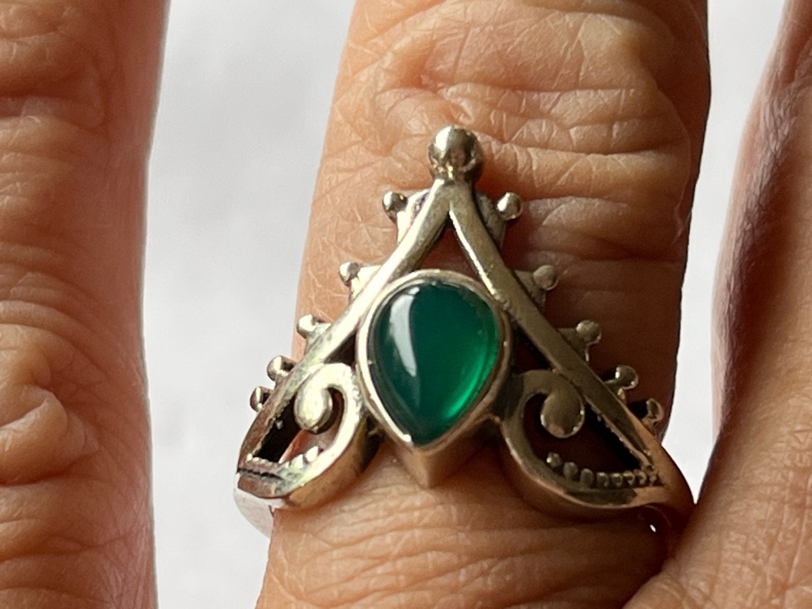 Florale zilveren ring met Aventurijn, maat 17,25, Verzenden, Zo goed als nieuw, 17 tot 18, Met edelsteen