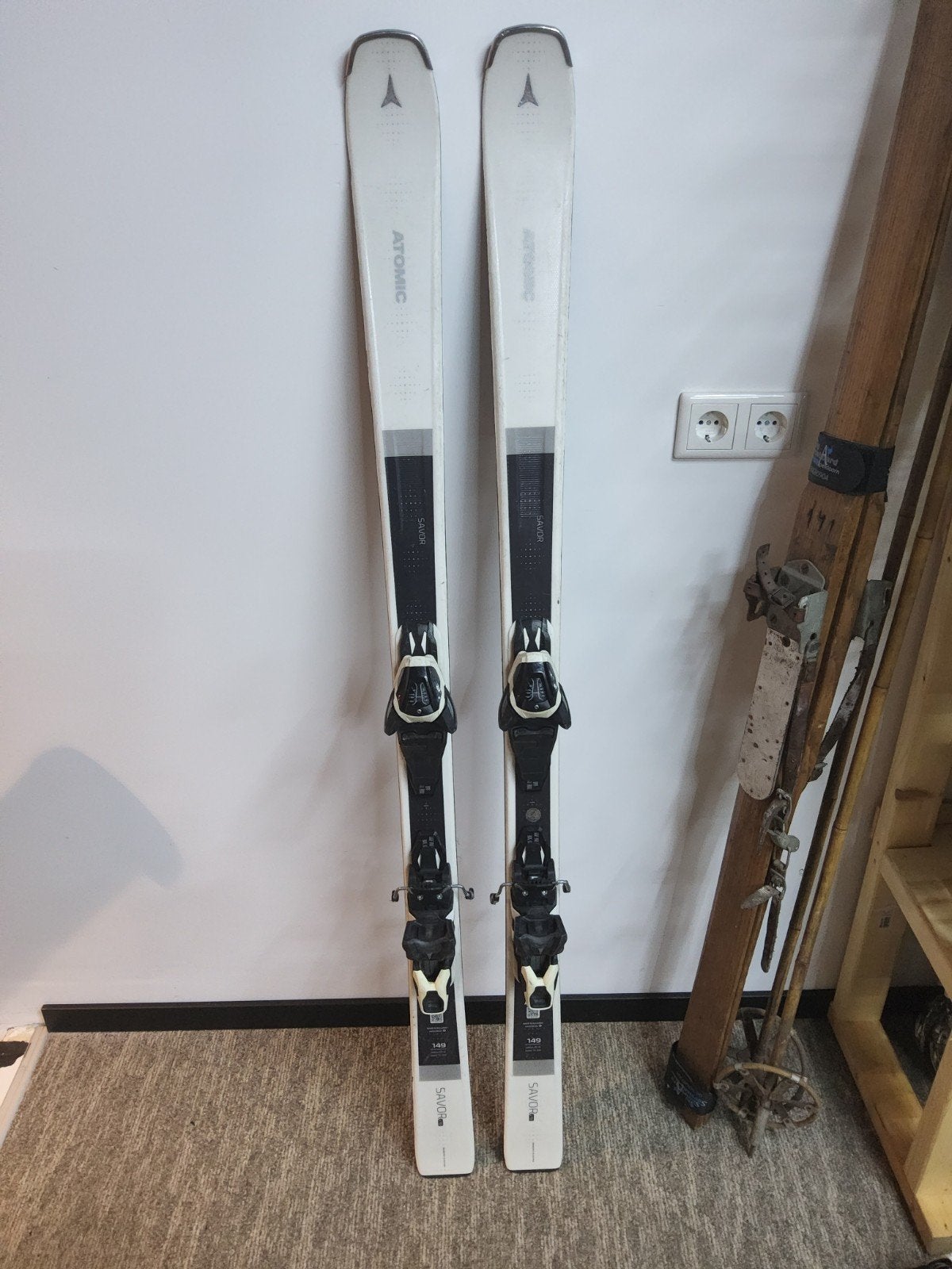 Atomic Savor Ski's 149 cm - gebruikers krasjes, 140 tot 160 cm, Ophalen of Verzenden, Zo goed als nieuw, Atomic
