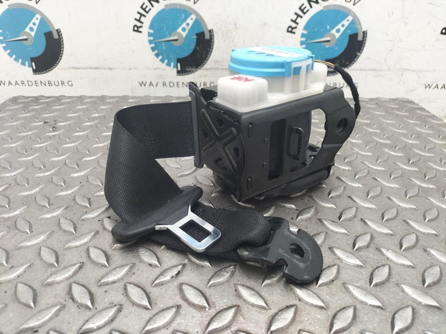 MERCEDES A CLASS 176 A180 Prestige AMG GORDELSPANNER 2013, Ophalen of Verzenden, Gebruikt, Stiba lid